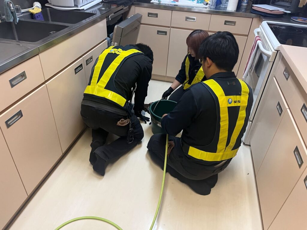 PDFM workers Cleaning and managing buildings and incidental facilities in the U.S. Navy Air Facility Atsugi