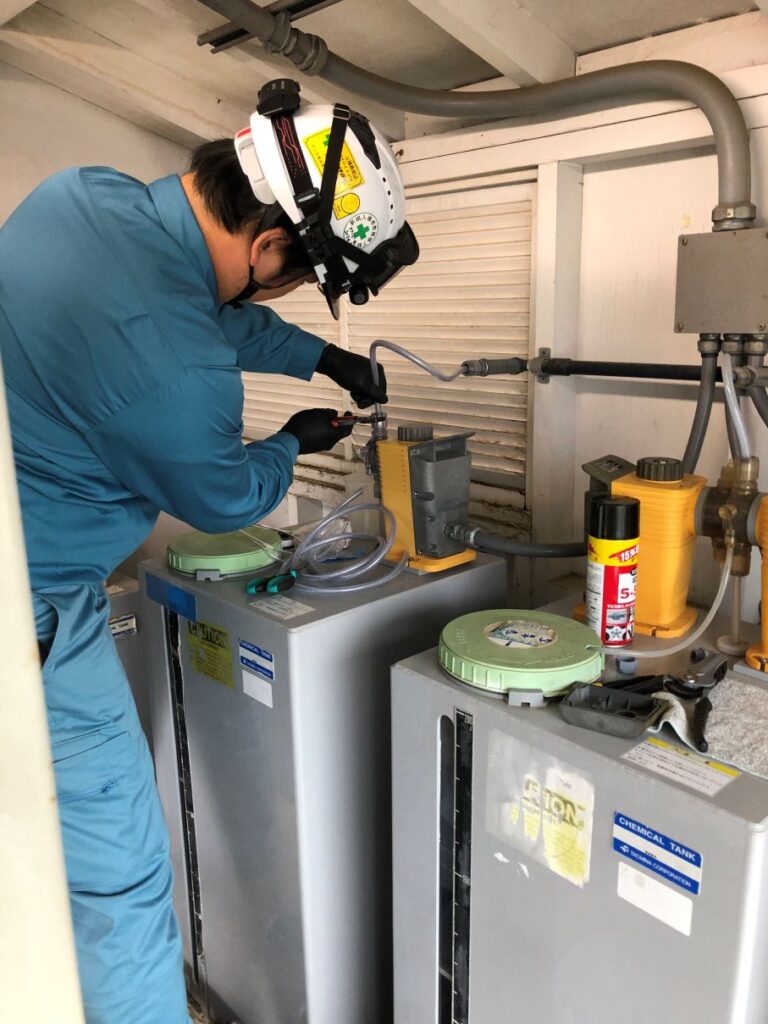 PDFM workers Cleaning and managing buildings and incidental facilities in the U.S. Navy Air Facility Atsugi